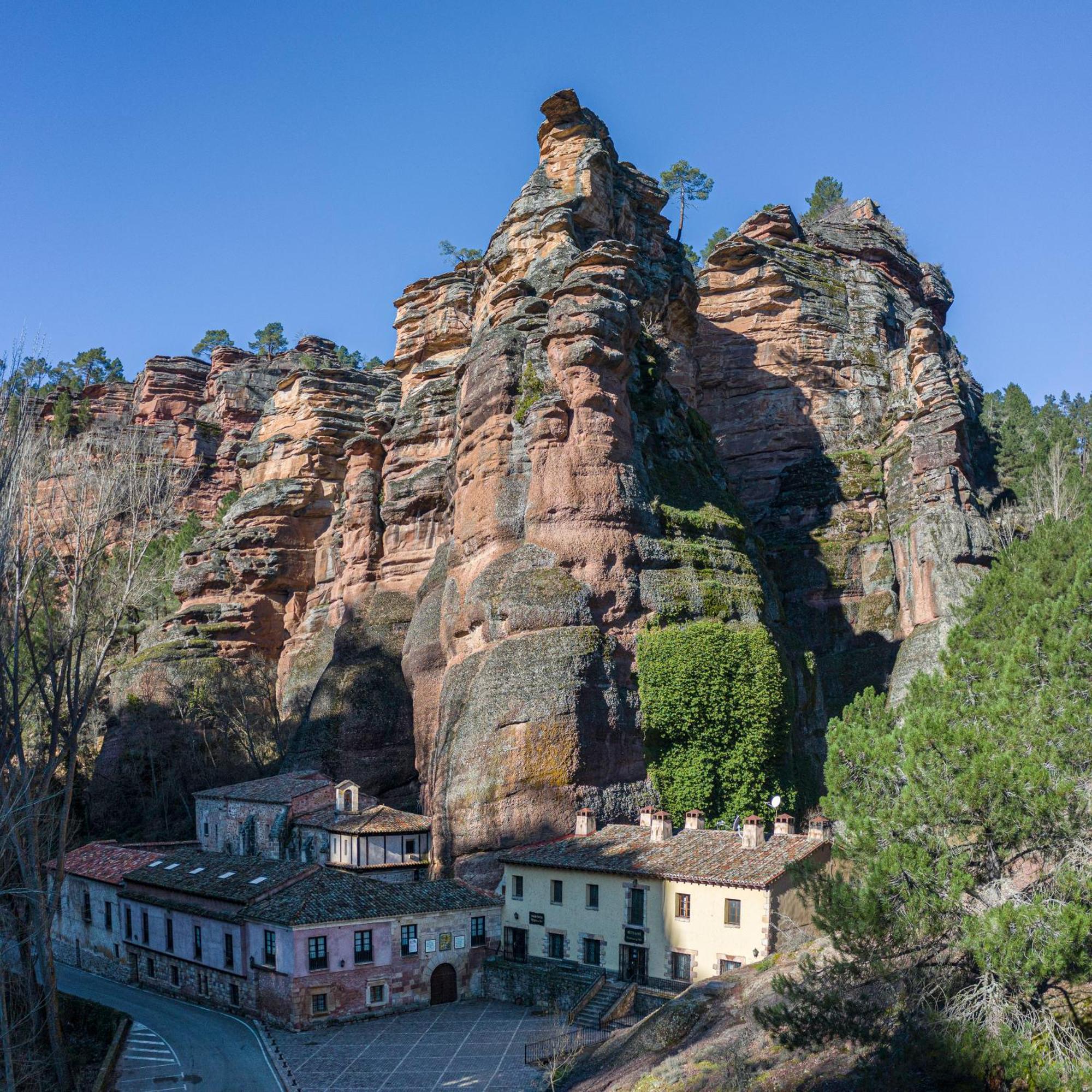 Отель Hospederia Virgen De La Hoz Кордуэнте Экстерьер фото